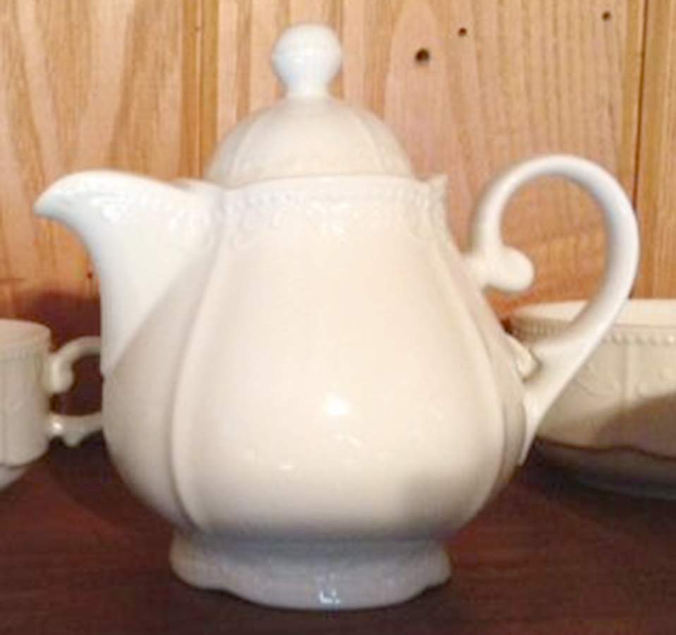 Sirius Teapot & Lid by Villeroy & Boch-1