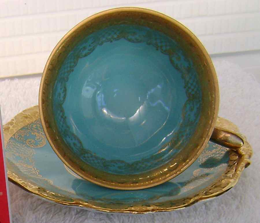 VCA5 Footed Cup & Saucer Set by Victoria (Germany)-1