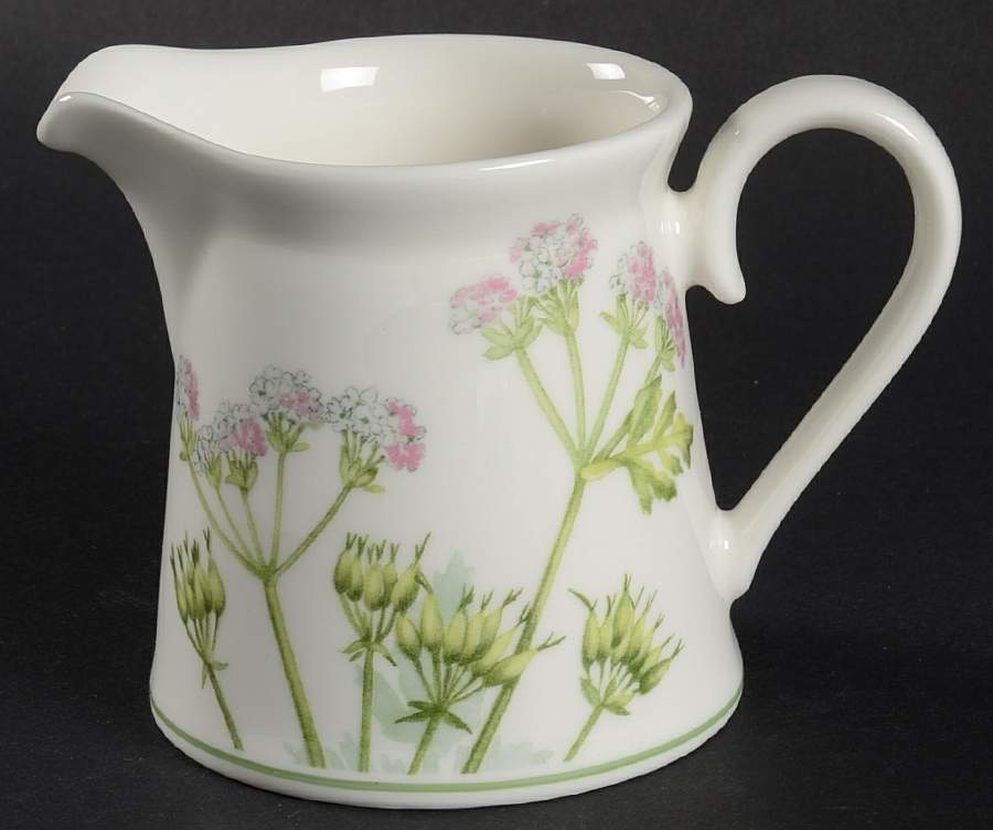 Althea Nova Creamer by Villeroy & Boch-1