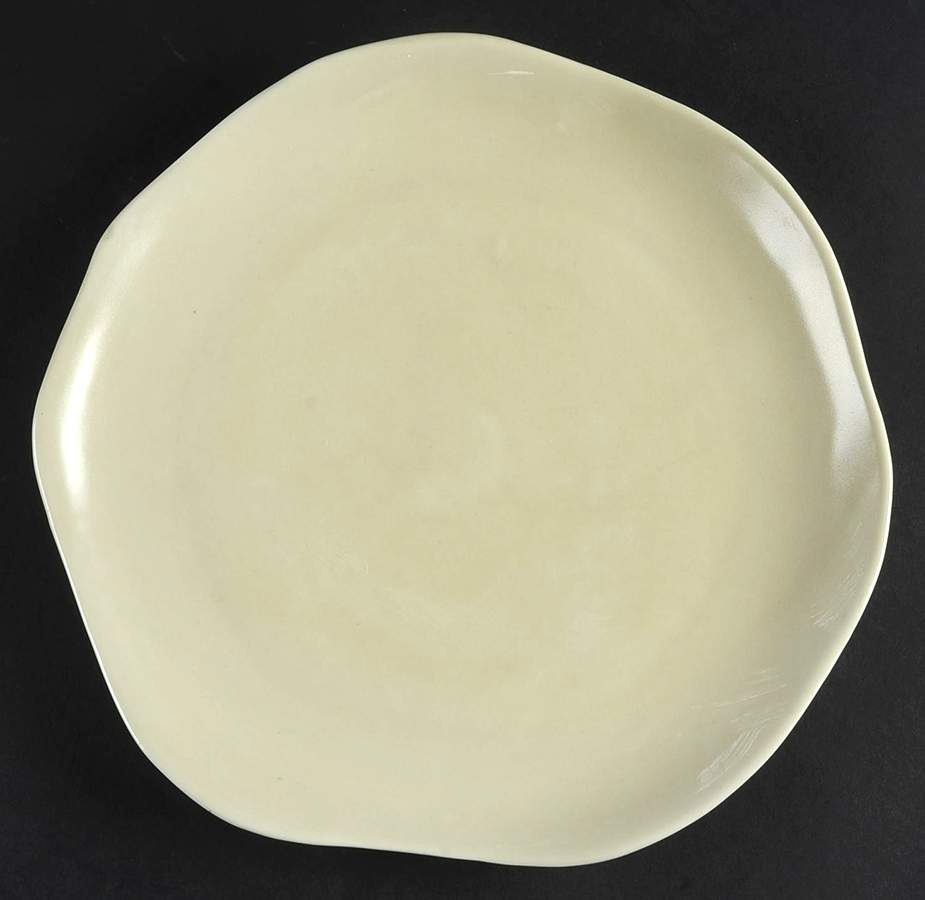 Contour Herbal Green Dinner Plate by Vance Kitira-1