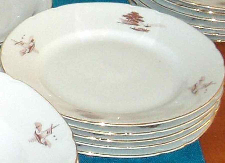 VIT347 Salad Plate by Victoria (Czech)-1