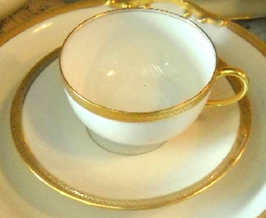 VIG178 Footed Cup & Saucer Set by Vignaud-1