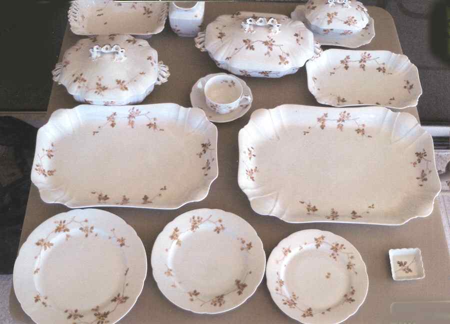 7722 17" Rectangular Serving Platter by Vienna-1