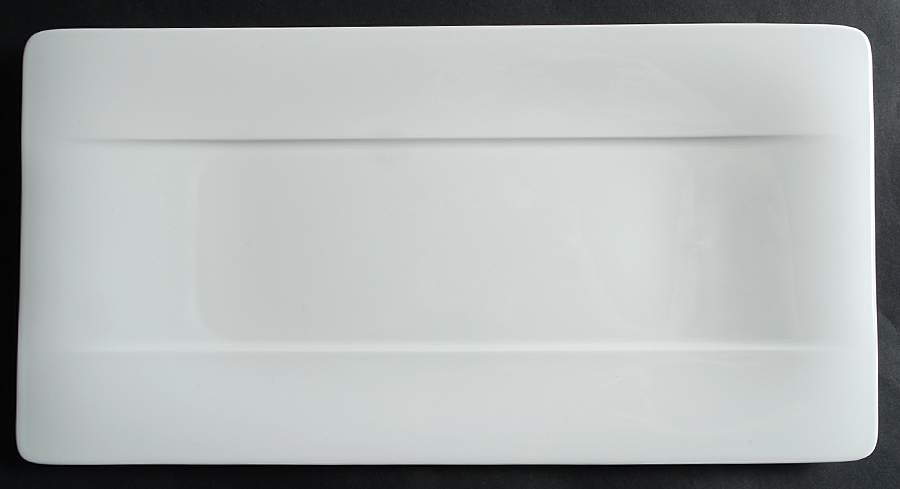 Modern Grace 17" Rectangular Tray by Villeroy & Boch-1
