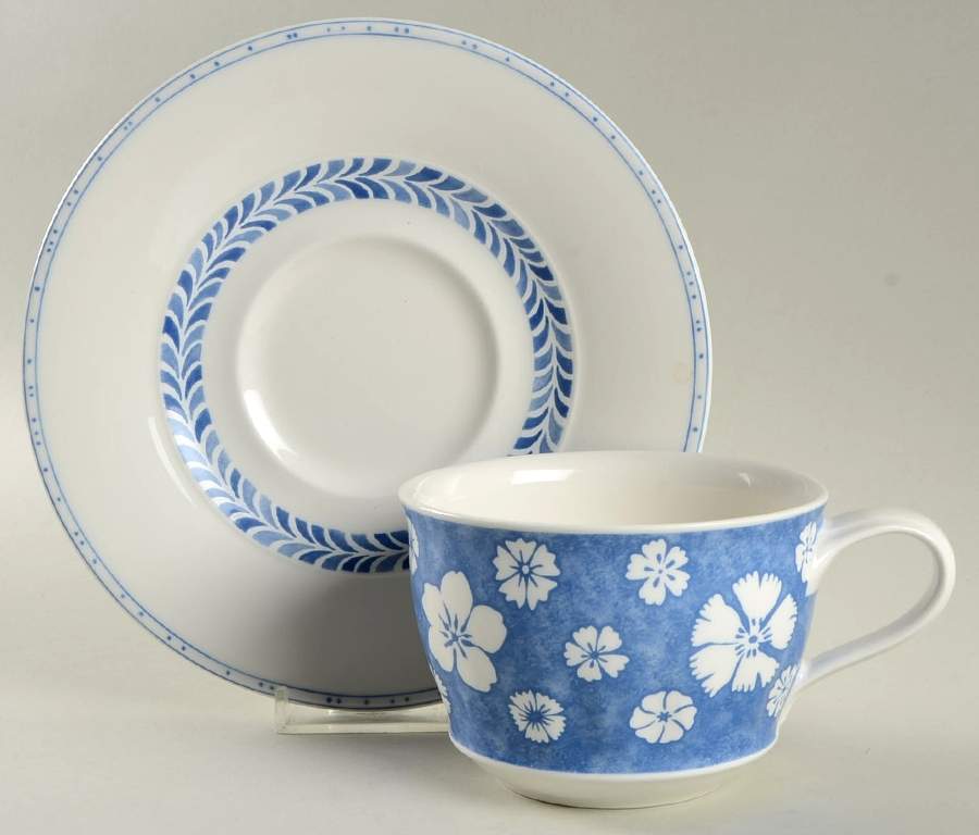 Farmhouse Touch (Decorated) Breakfast Cup & Saucer Set by Villeroy & Boch-1