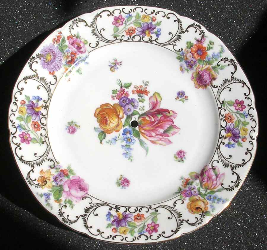 286 Dinner Plate by Victoria (Czech)-1