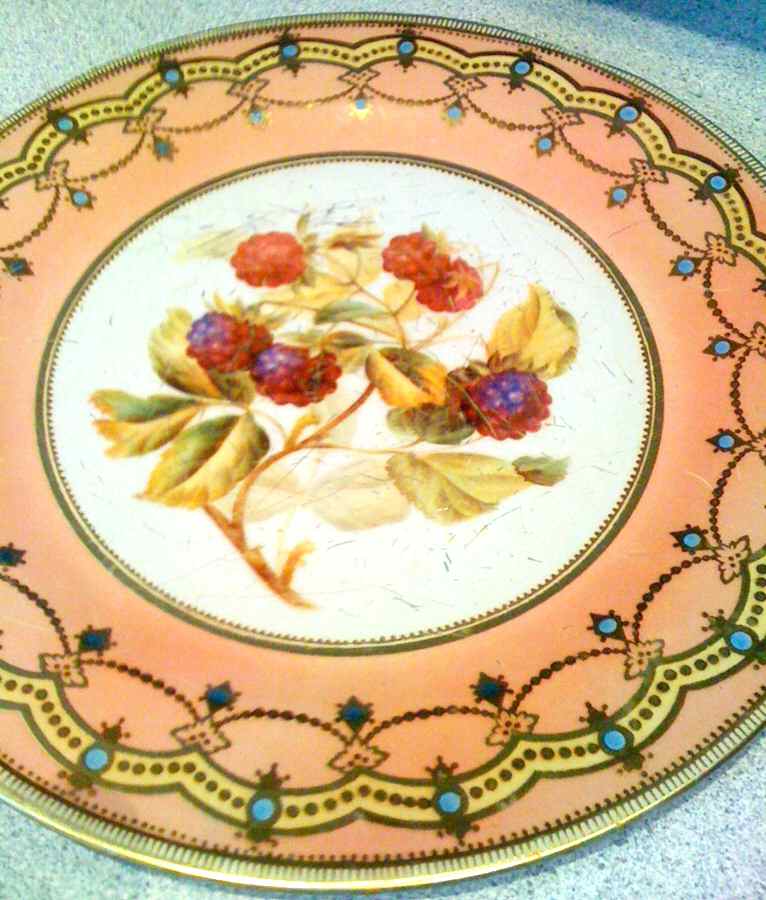 VIX4 Dinner Plate by Victoria and Albert Museum-1
