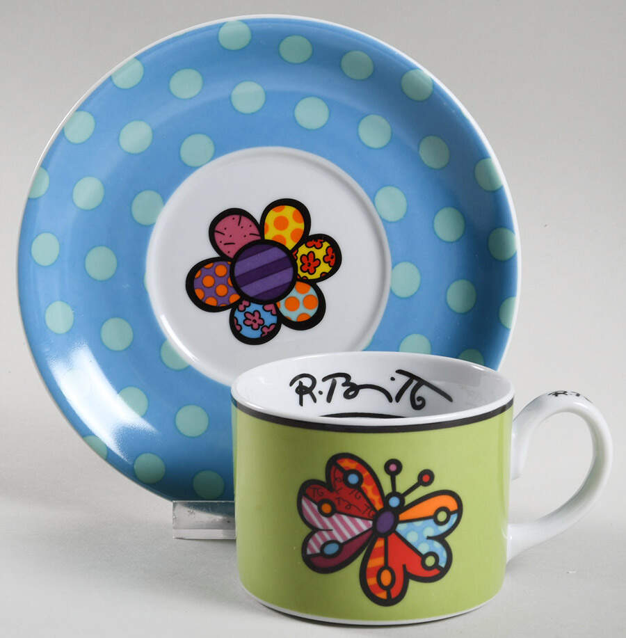 Edicao Especial Flat Cup & Saucer Set by Vista Alegre-1
