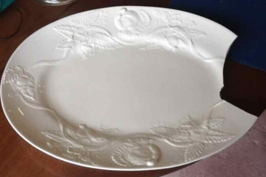 VIE109 18" Oval Serving Platter by Vietri (Italy)-1