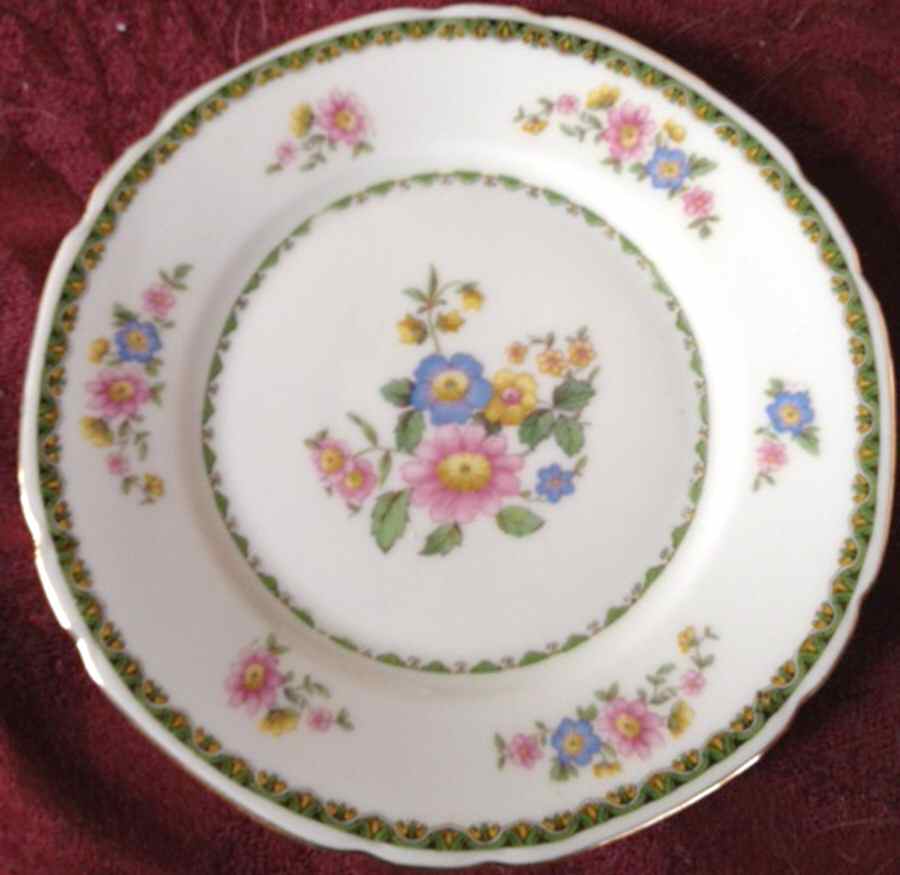VIT362 (White) Salad Plate by Victoria (Czech)-1