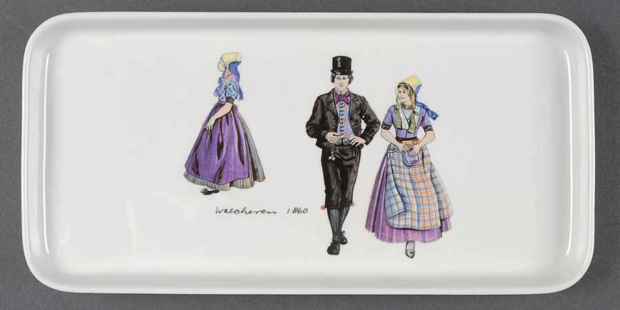 VIL227 Large Sandwich Tray by Villeroy & Boch-1
