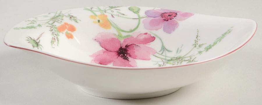 Mariefleur 8" Oval Vegetable Bowl by Villeroy & Boch-1