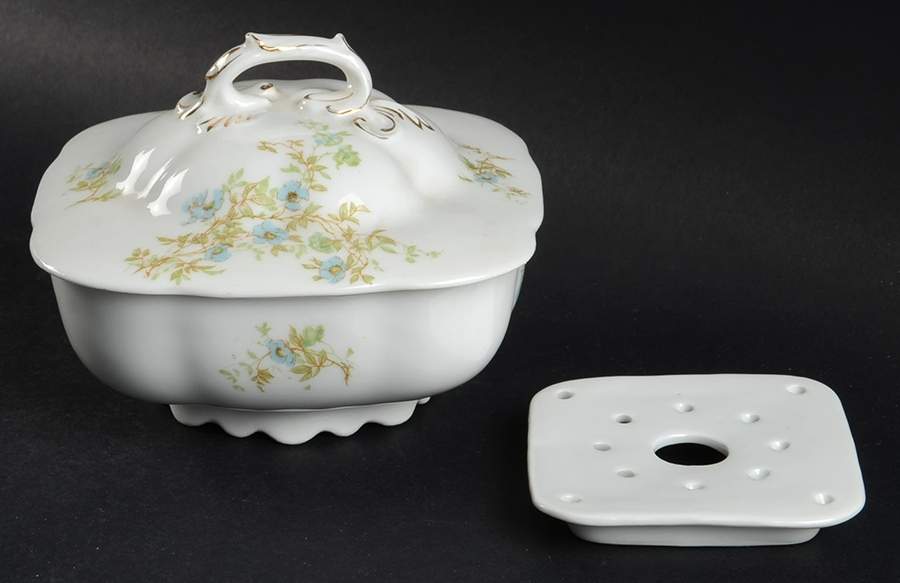 VNN83 Strainer for Square Butter by Vienna-1