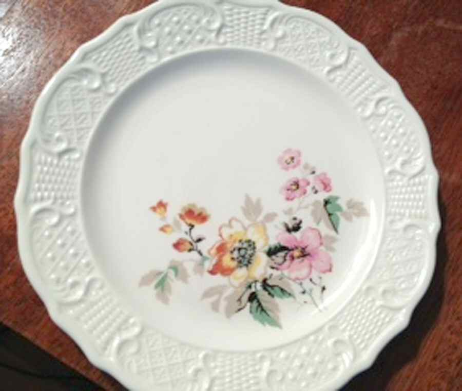 VOG142 Dinner Plate by Vogue-1