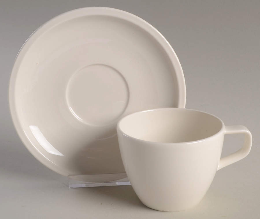 Artesano Original Flat Cup & Saucer Set by Villeroy & Boch-1