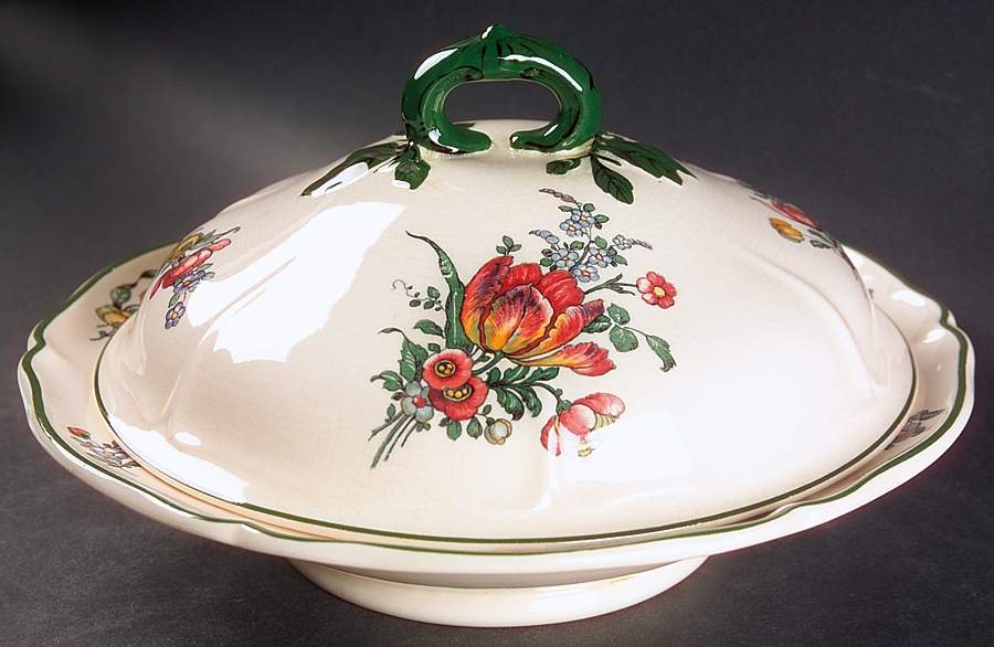 Old Strasburg (Panel) Round Covered Vegetable by Villeroy & Boch-1
