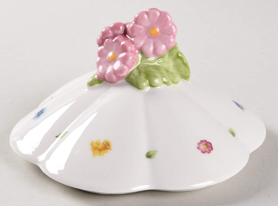 Easter Delight Lid for Storage Jar by Villeroy & Boch-1