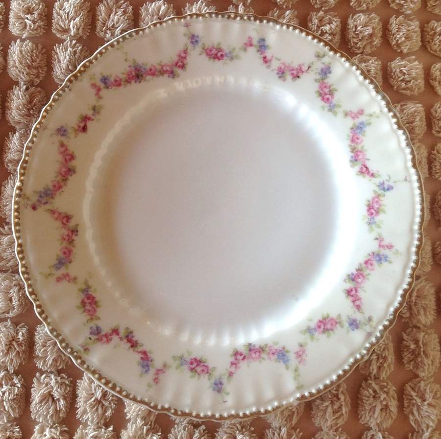 VTO227 Bread & Butter Plate by Victoria (Austria)-1
