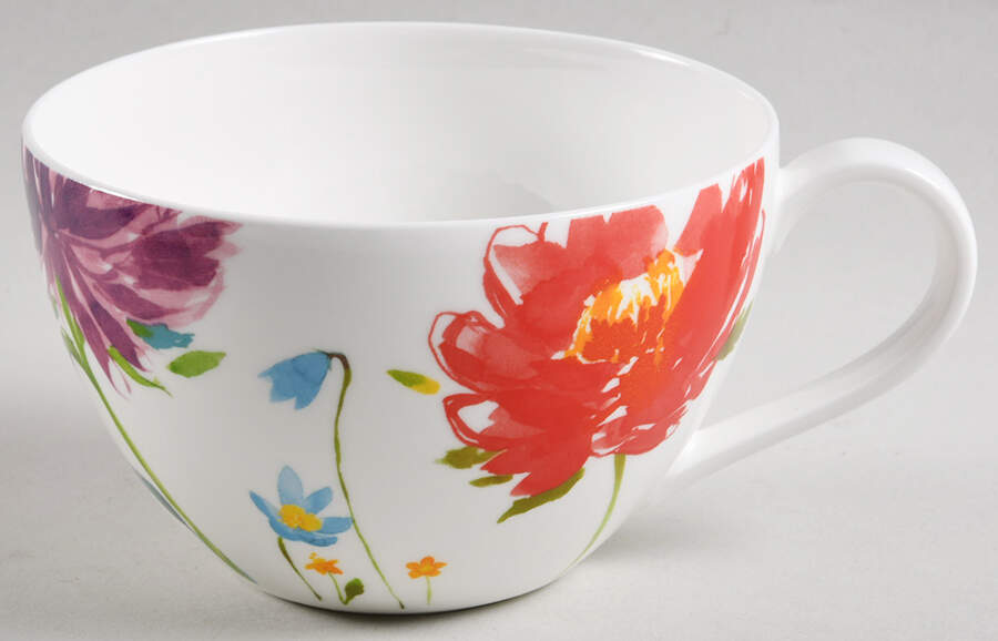 Anmut Flowers Breakfast Cup by Villeroy & Boch-1