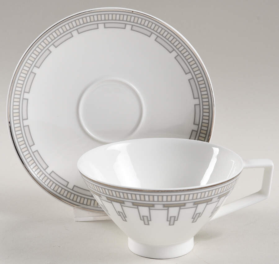 La Classica Contura Footed Cup & Saucer Set by Villeroy & Boch-1