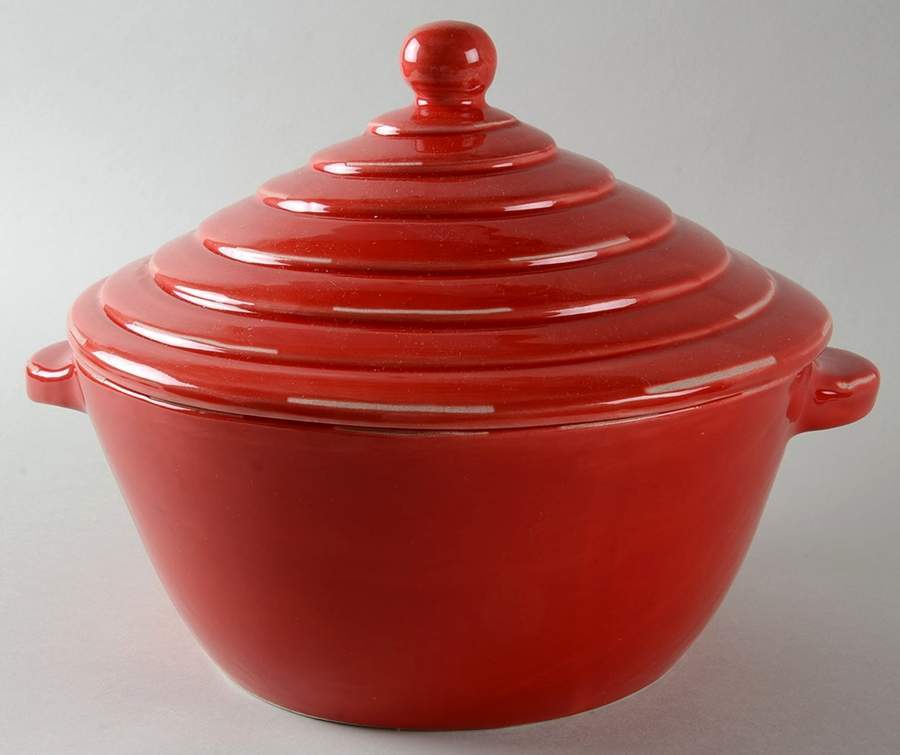 Buon Gusto 2.25 Qt Round Covered Casserole by Vietri (Italy)-1