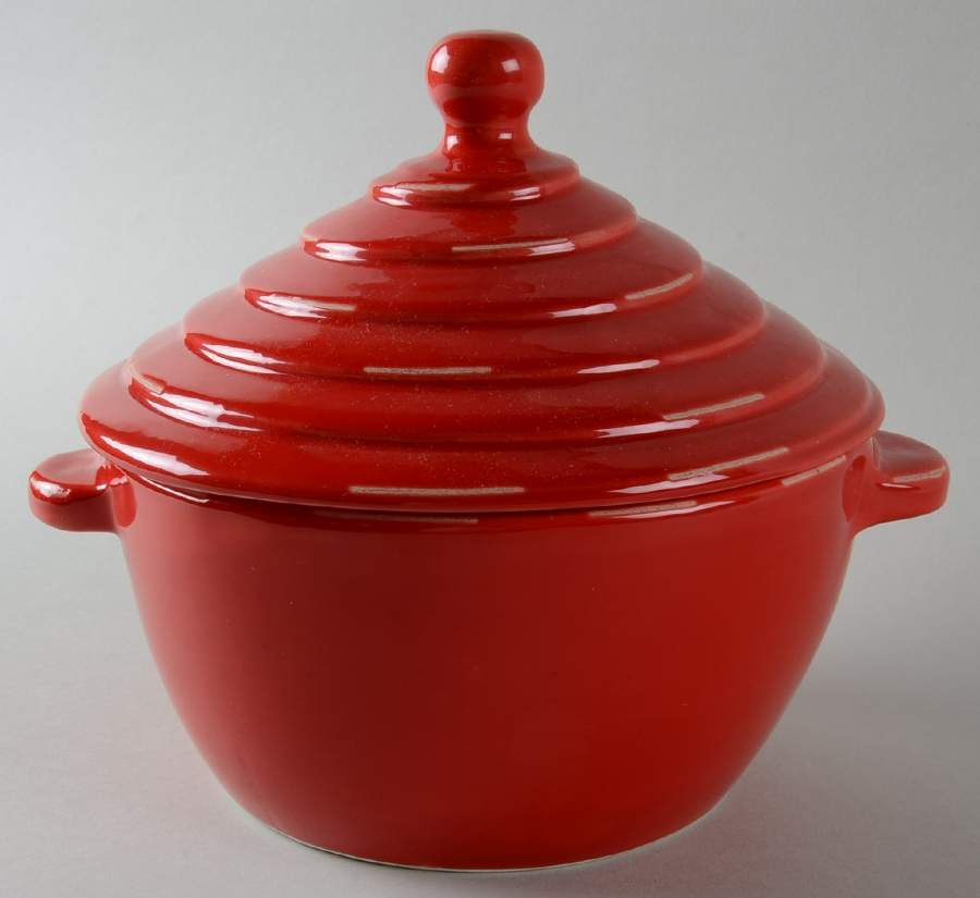 Buon Gusto 1.25 Qt Round Covered Casserole by Vietri (Italy)-1