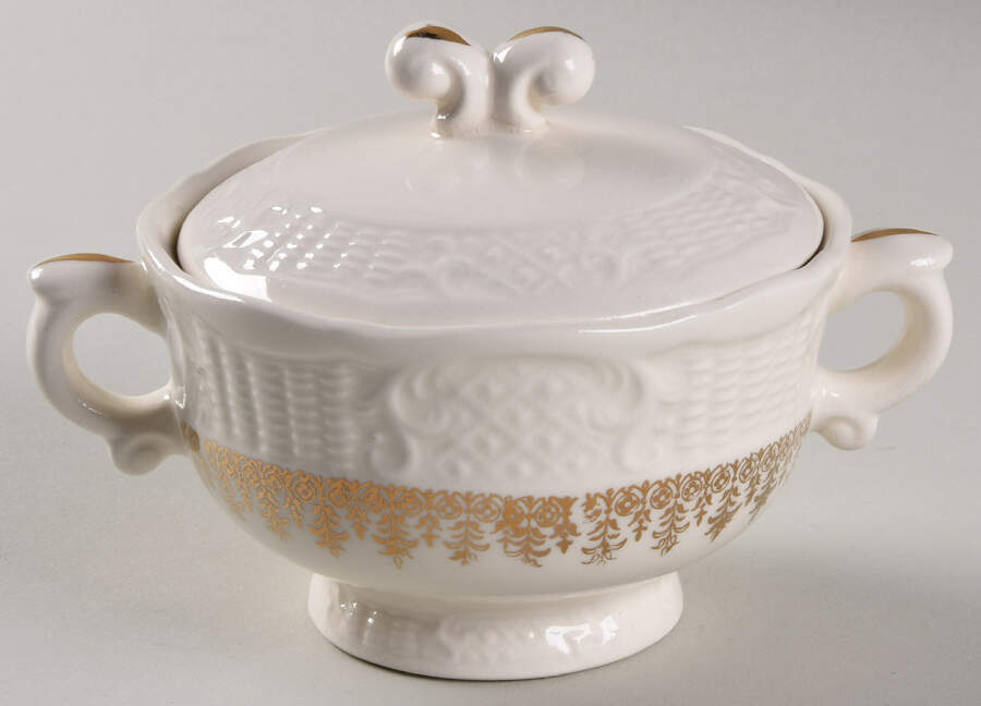VOG154 Sugar Bowl & Lid by Vogue-1
