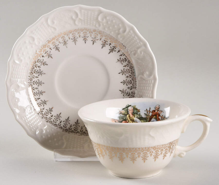 VOG154 Flat Cup & Saucer Set by Vogue-1