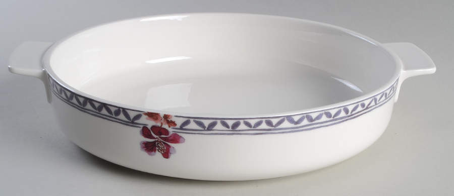 Provencal Lavender 11" Round Baker by Villeroy & Boch-1