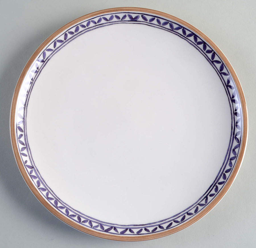 Provencal Lavender Dinner Plate by Villeroy & Boch-1