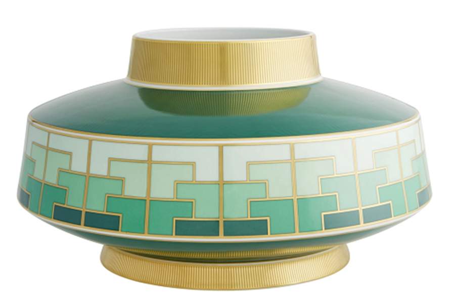 Emerald 9" Vase by Vista Alegre-1