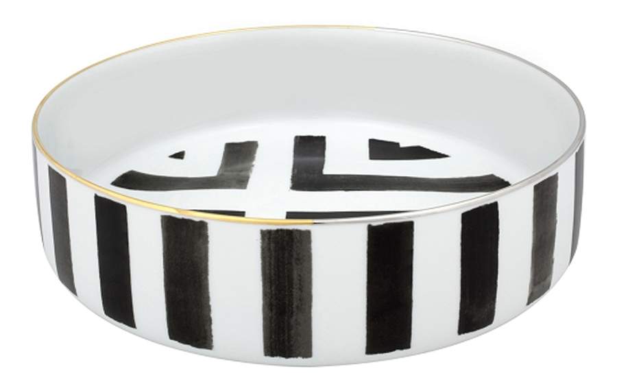 Sol Y Sombra 11" Large Salad Serving Bowl by Vista Alegre-1