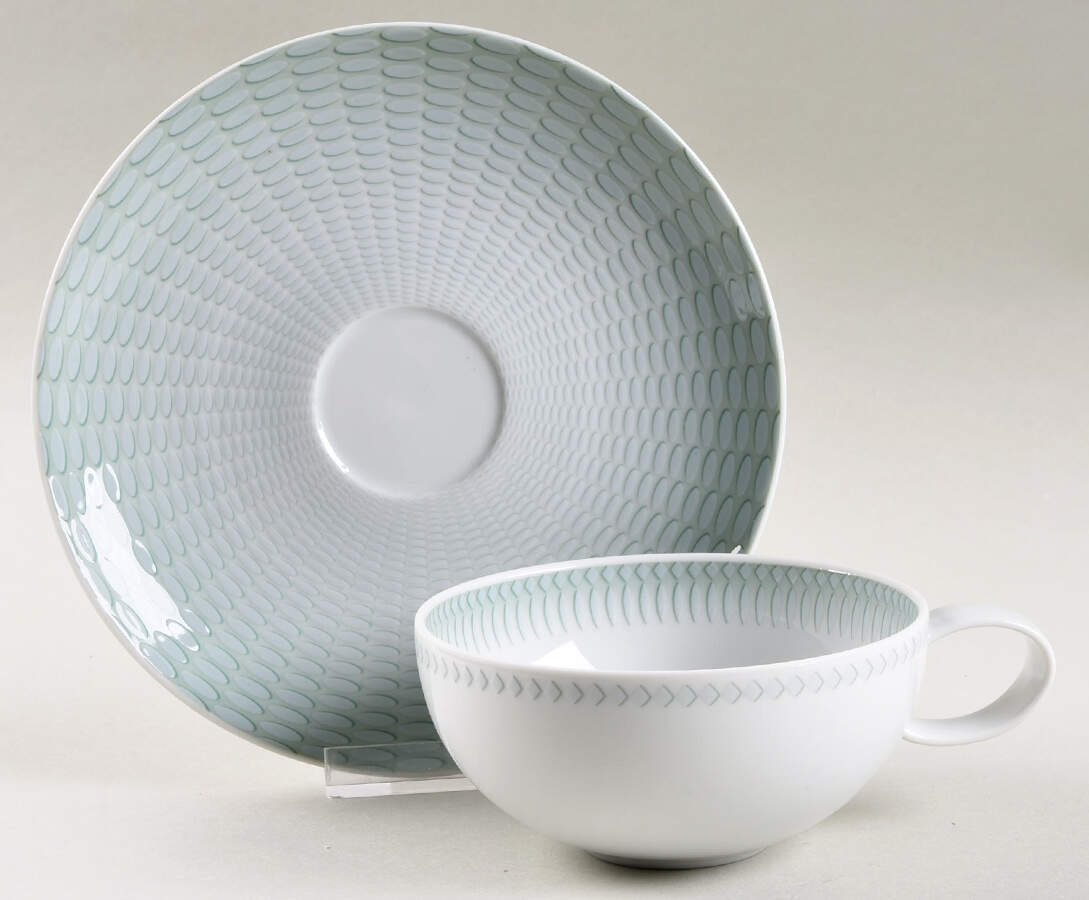Venezia Flat Cup & Saucer Set by Vista Alegre-1