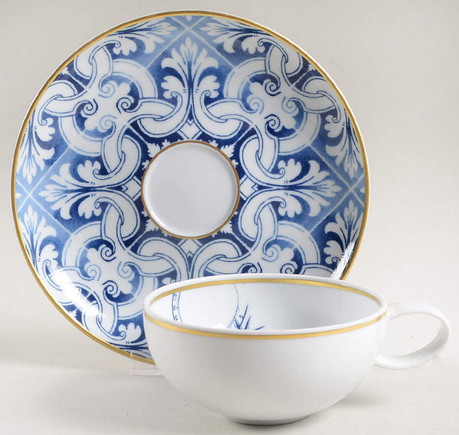 Transatlantica Flat Cup & Saucer Set by Vista Alegre-1
