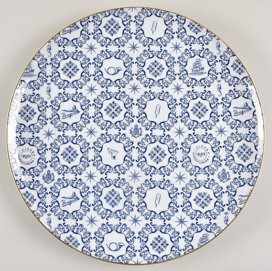 Transatlantica 15" Chop Plate (Round Platter) by Vista Alegre-1