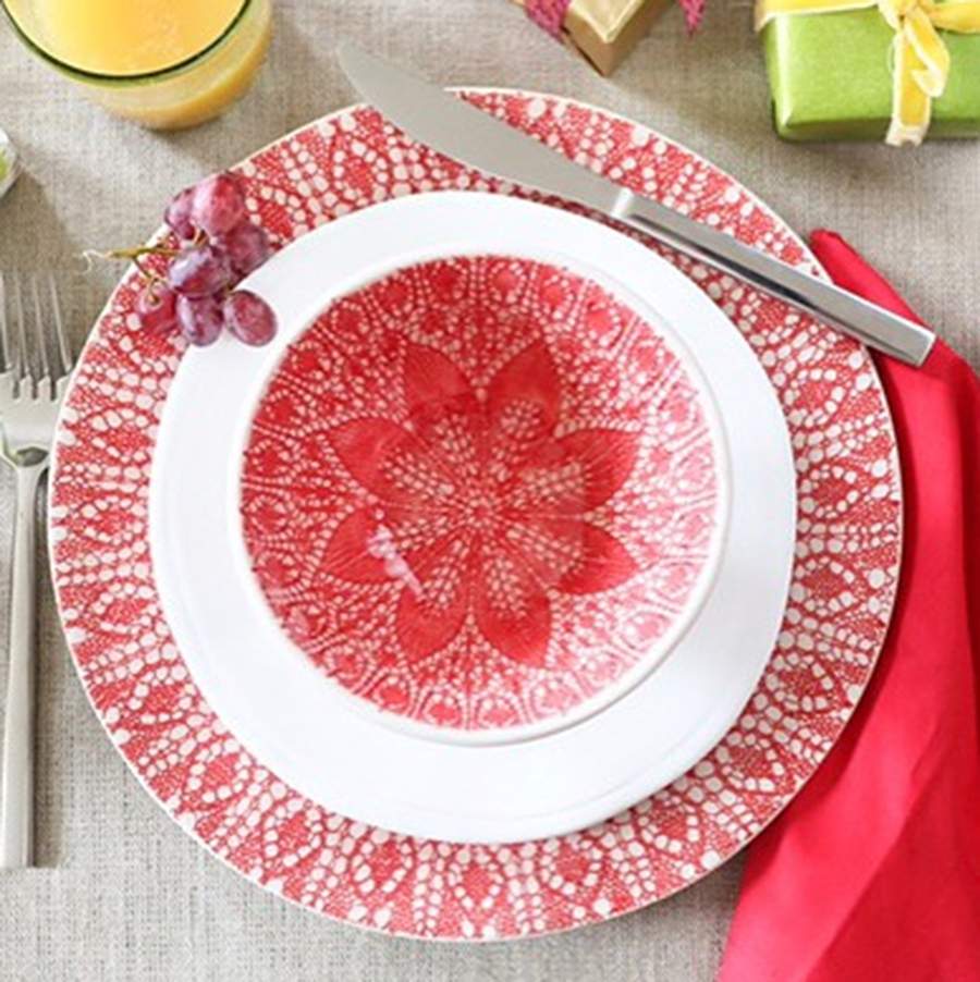 Lace Red Soup/Cereal Bowl by Vietri (Italy)-1