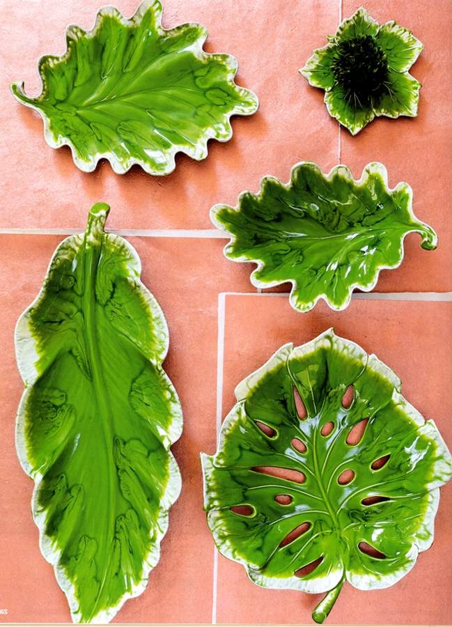 Reactive Leaves 26" Leaf Shaped Platter by Vietri (Italy)-1