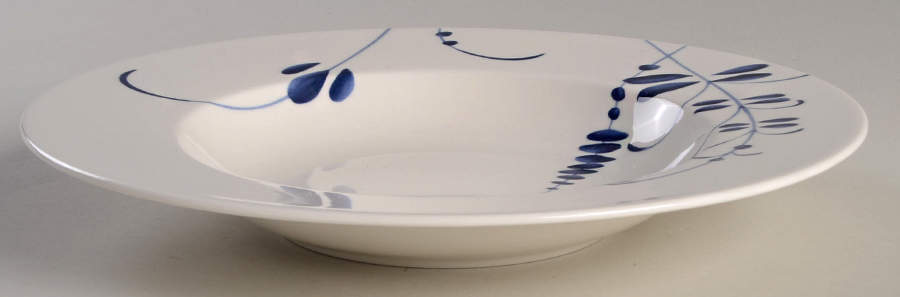 Old Luxembourg Brindille Large Rim Soup Bowl by Villeroy & Boch-1