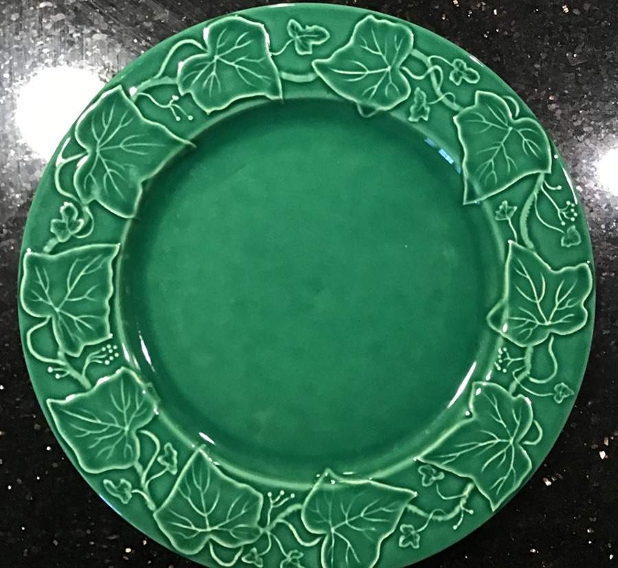 VAA16 Dark Green Dinner Plate by Varages-1