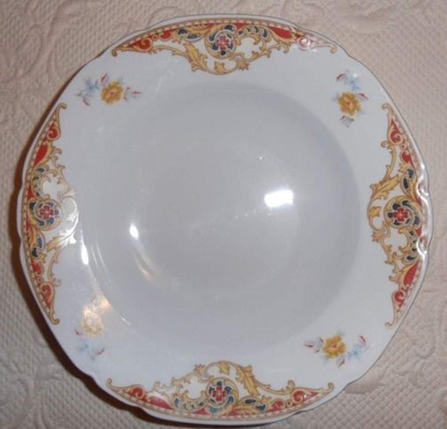 VIT417 Rim Soup Bowl by Victoria (Czech)-1