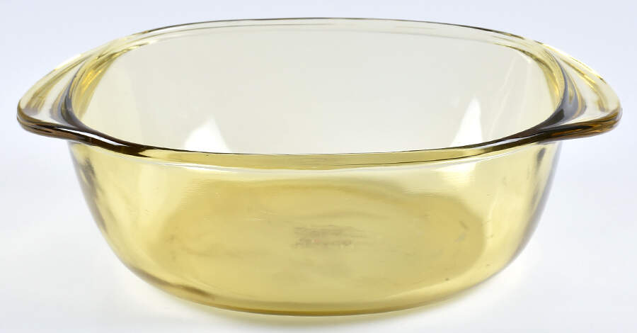VRI3 8" Square Baker by Vitrocrisa-1
