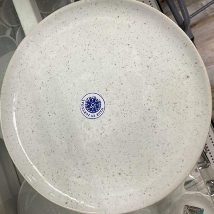 VLR1 Dinner Plate by Villacer-1