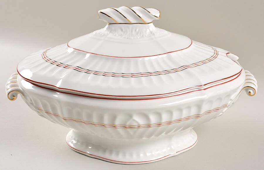 VIA147 Tureen &  Lid by Vista Alegre-1