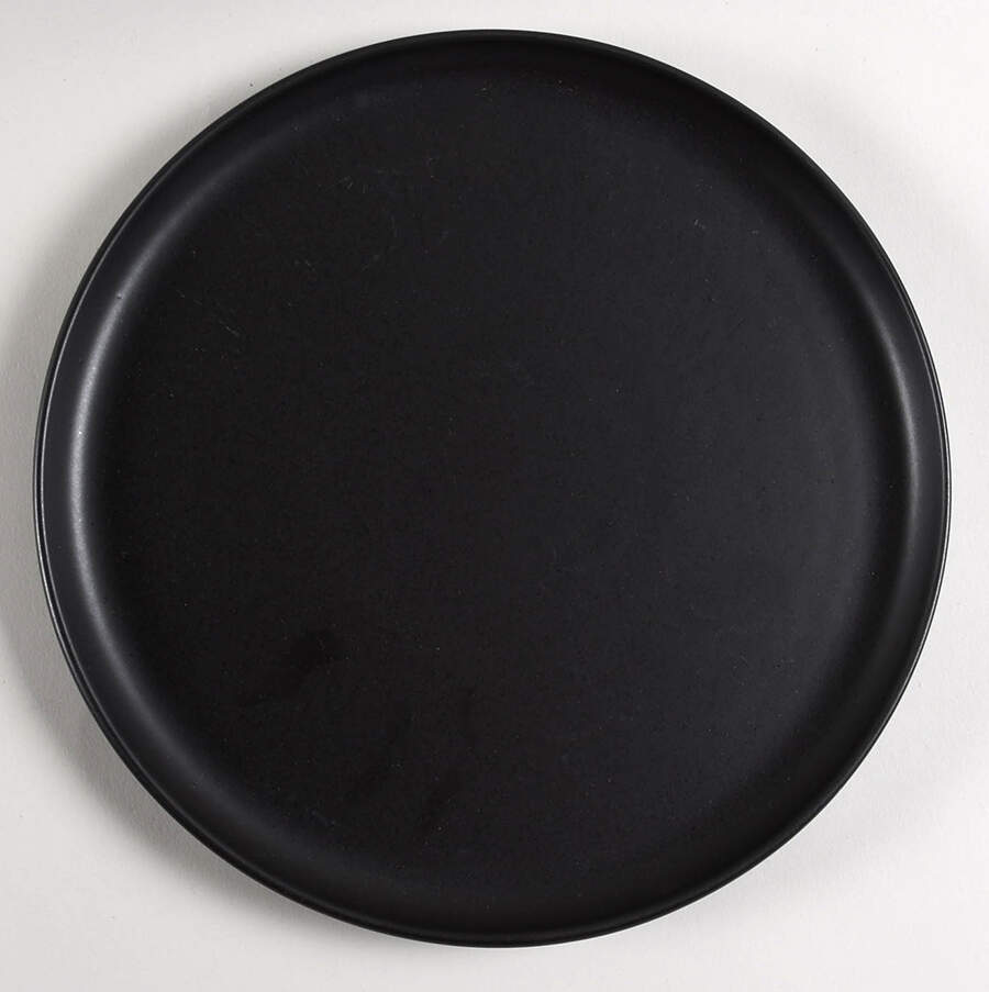 VLA3 Dinner Plate by Villa Stoneware-1