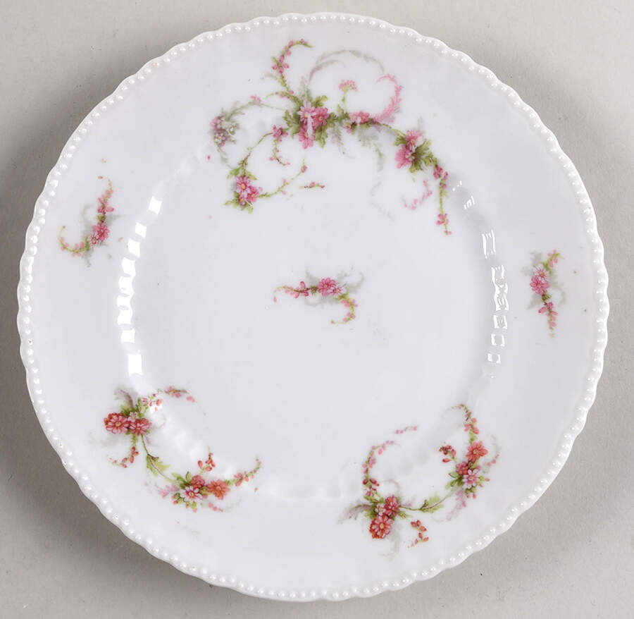 VTO248 Salad Plate by Victoria (Austria)-1