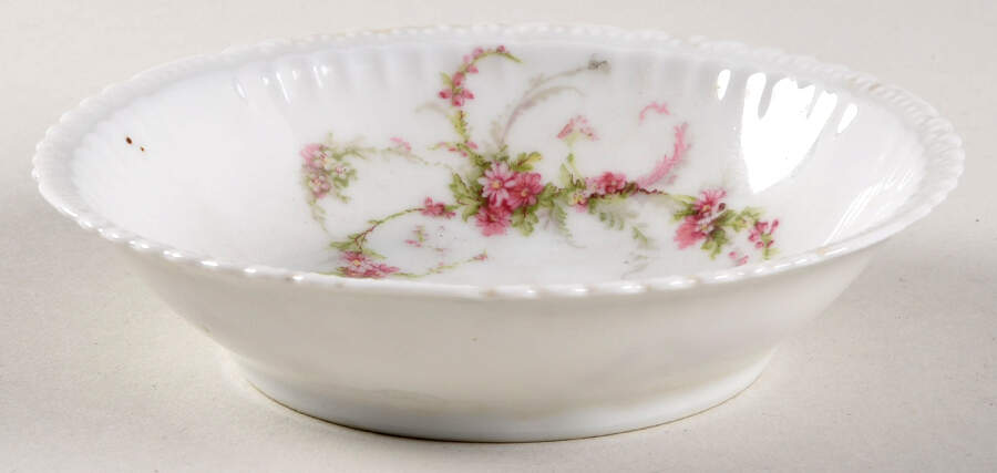 VTO248 Fruit/Dessert (Sauce) Bowl by Victoria (Austria)-1