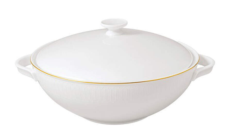 Chateau Septfontaines Tureen &  Lid by Villeroy & Boch-1