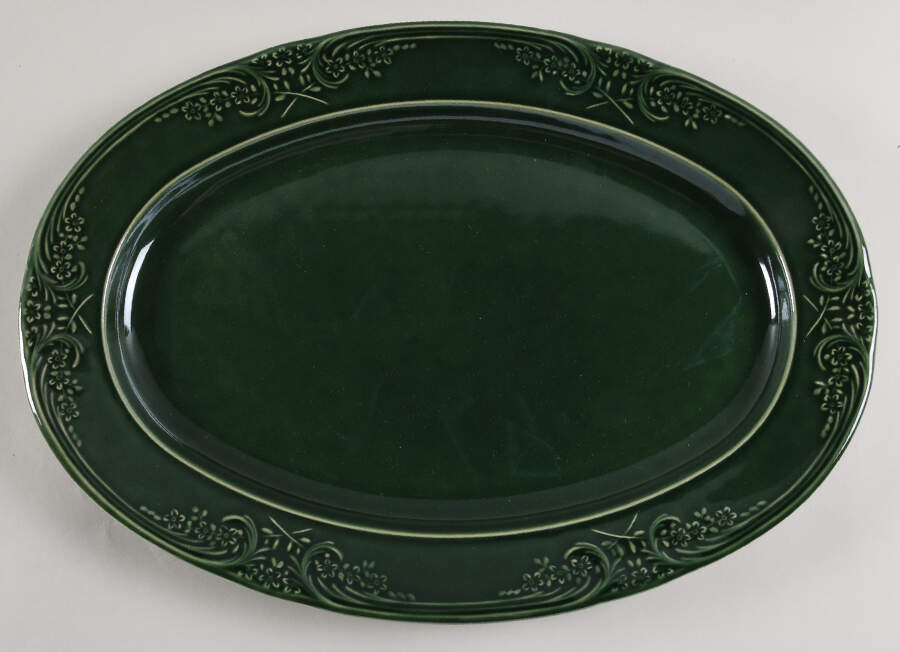 VLA6 16" Oval Serving Platter by Villa Stoneware-1