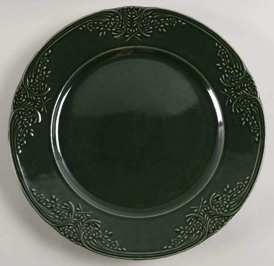 VLA6 Dinner Plate by Villa Stoneware-1