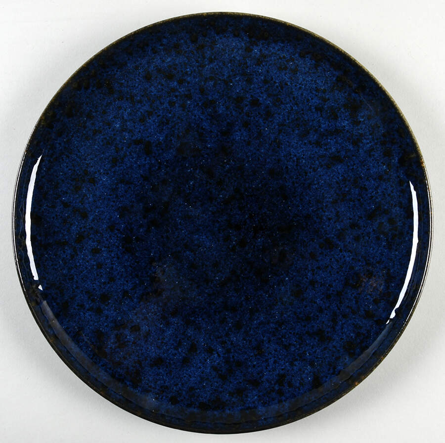 VLA10 Dinner Plate by Villa Stoneware-1